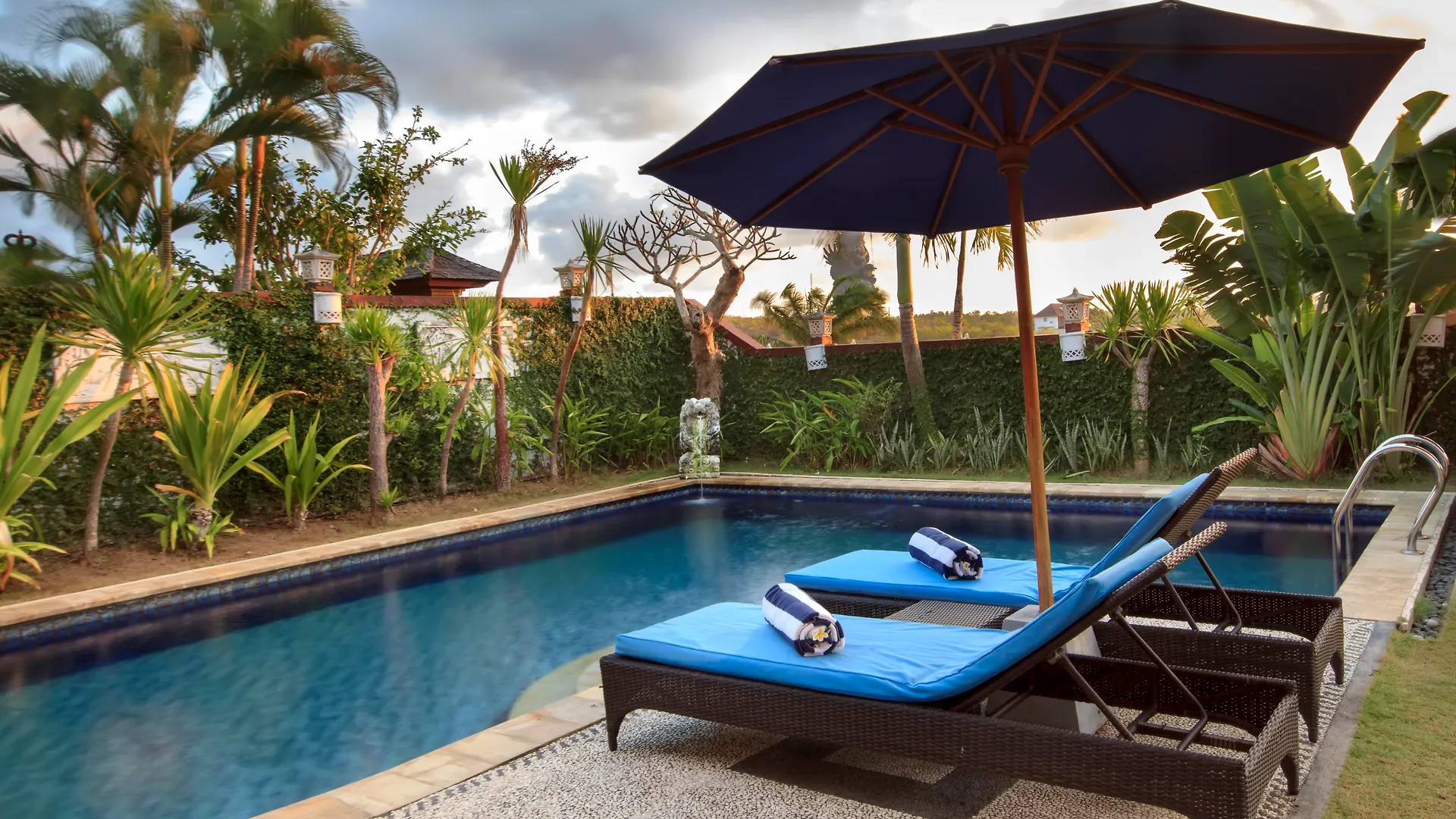 The Beverly Hills Bali Villas Jimbaran 0*,  Indonésie